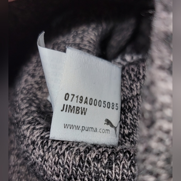 Puma  pink winter hat - Picture 3 of 4